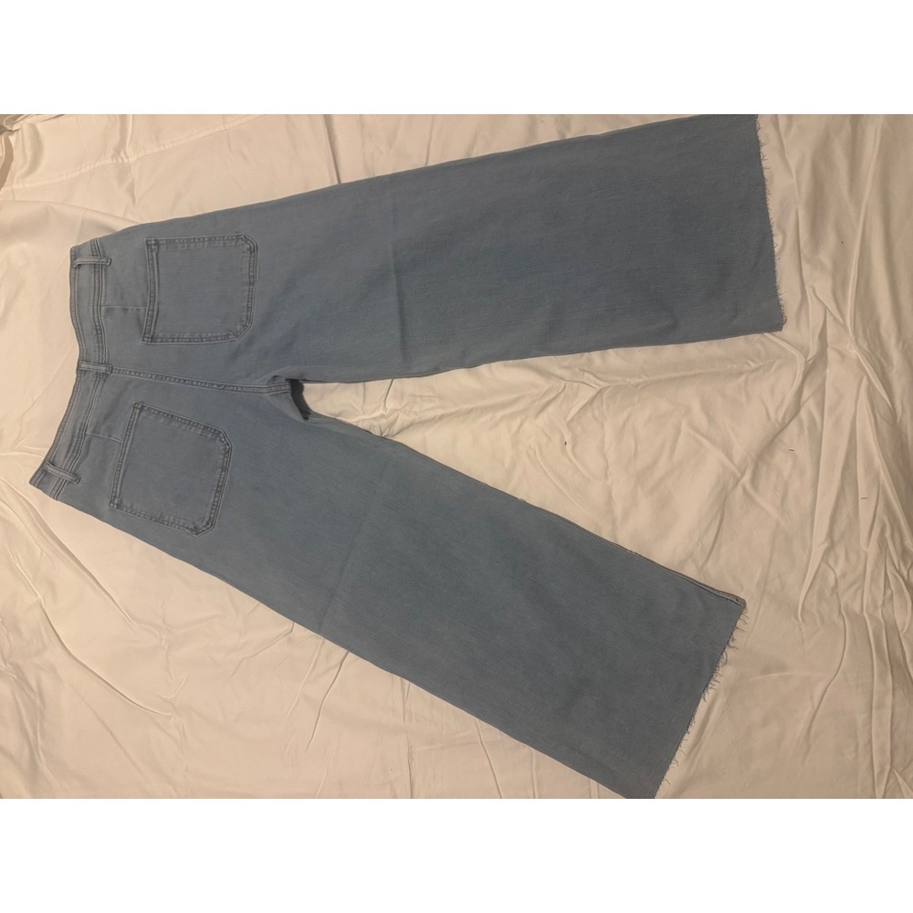 Zara Womens High Waisted Wide Leg Patch Pocket Jeans Light Wash Blue Size 14